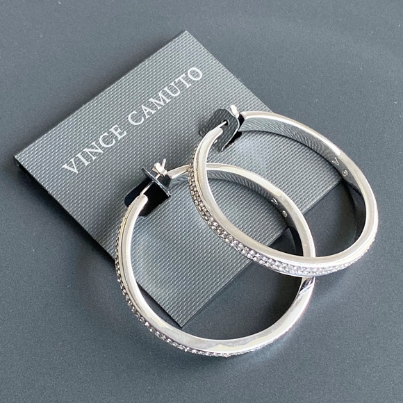 Vince Camuto Jewelry - NEW Vince Camuto 45mm Overlap Hoop Earrings